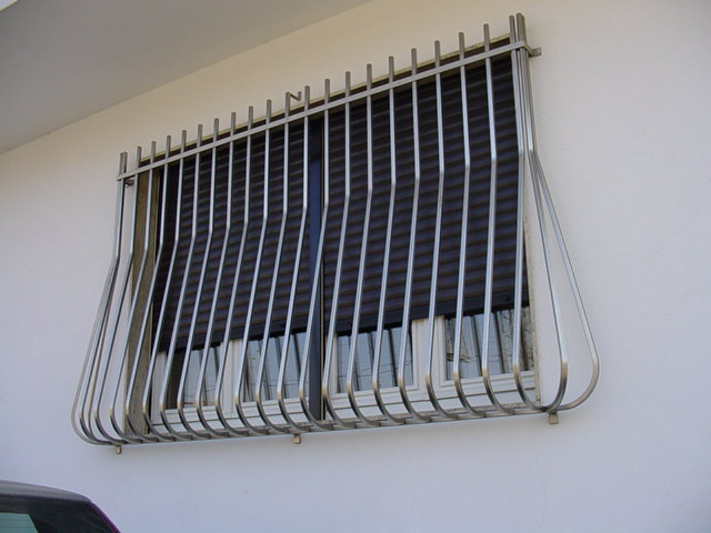 KHUNG CHẮN CỬA SỔ  INOX - MẪU 051 | Inox Việt