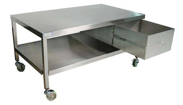 BÀN THAO TÁC Y TẾ - BÀN INOX 113
