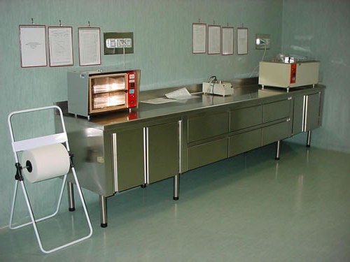BÀN LÀM VIỆC Y TẾ - BÀN INOX 066